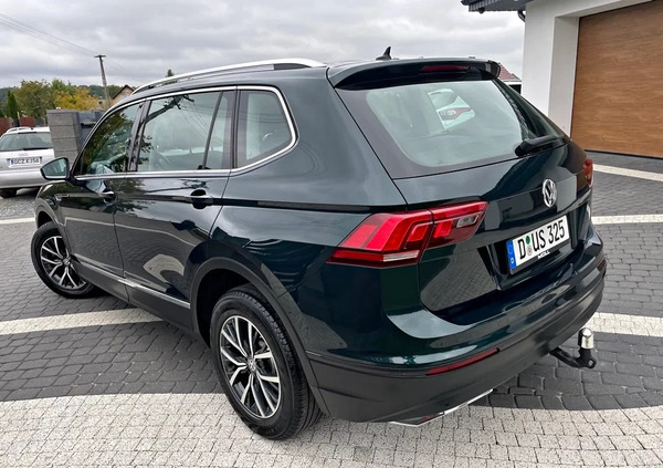 Volkswagen Tiguan Allspace cena 76900 przebieg: 209000, rok produkcji 2018 z Koszalin małe 301